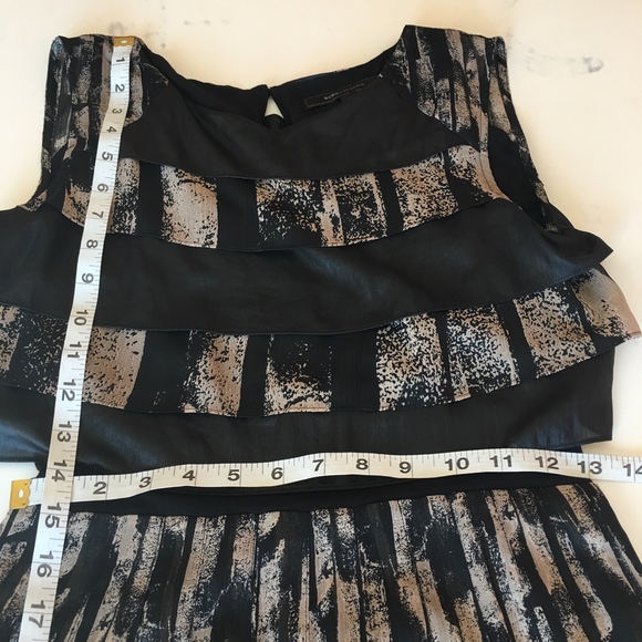 BCBG Maxazria Dress Size 2 - Picture 5 of 8